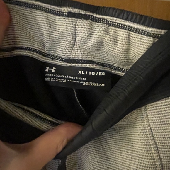 Mens fleece lined under armour joggers - Picture 6 of 10